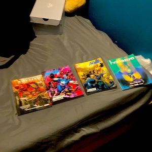 Superhero books
